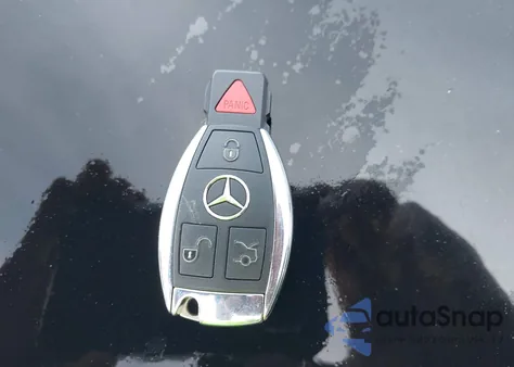 2019 Mercedes-Benz Glc 300 4Matic z USA, uszkodzony, nr VIN WDC0G4KB9KF671615